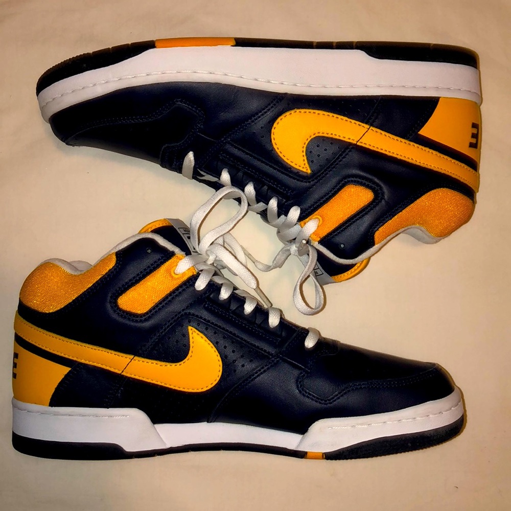 SOLD - Delta Force Indiana ‘72 Nike Sneakers